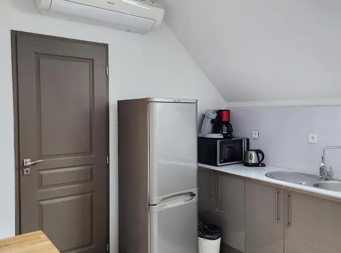 Calme Le Clos De Renee